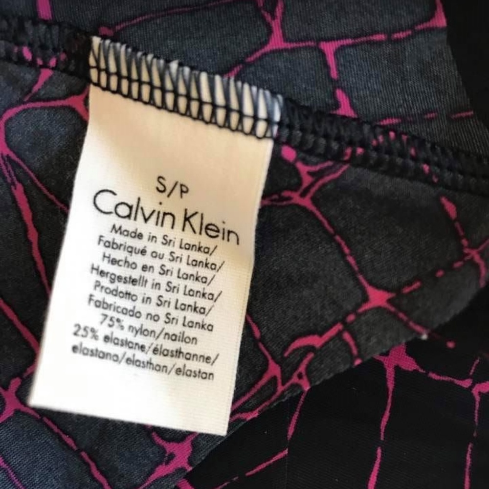 NWT Calvin Klein thong panties Small S - Picture 4 of 4